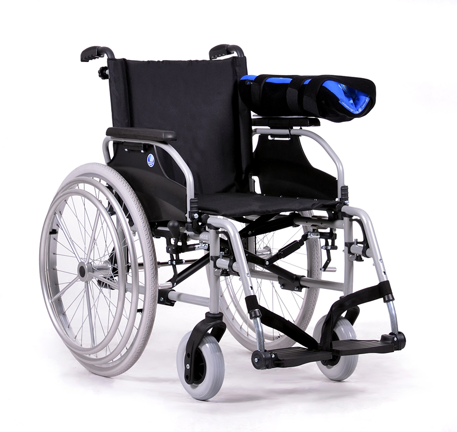 Wózek inwalidzki z napędem na jedną rękę D200 HEM