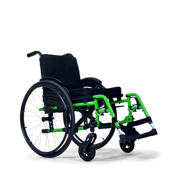 Zielony wózek inwalidzki aktywny V500